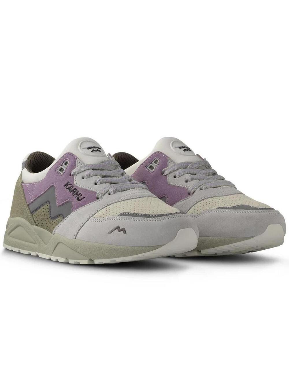 Karhu Aria 95 Suede Sneaker Size 7.5 Women's / 6 Men's DAWN BLUE/ORCHID PETAL